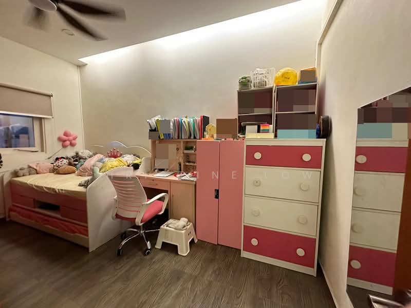 For Sale - D21 Beautiful 99yr Inter-Terrace with Back Garden Park 2 cars