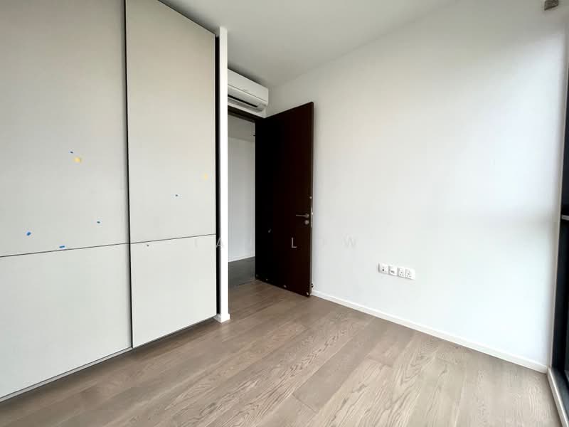 Avenue South Residence, 11 Silat Avenue, 3 Bedrooms, 947 sqft, Condominium For Rent, by Ian Low, 24611006 - 2nd bedroom pic 2 - PropertyGuru.com.sg