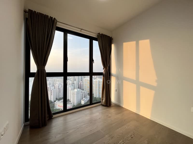 Avenue South Residence, 11 Silat Avenue, 3 Bedrooms, 947 sqft, Condominium For Rent, by Ian Low, 24611006 - 2nd bedroom - PropertyGuru.com.sg