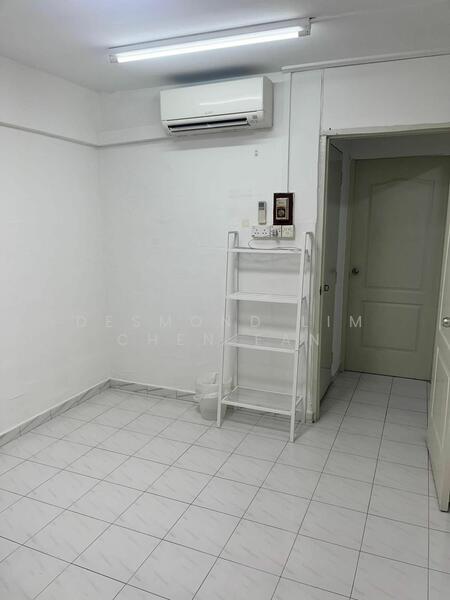 For Rent - 252 Jurong East Street 24