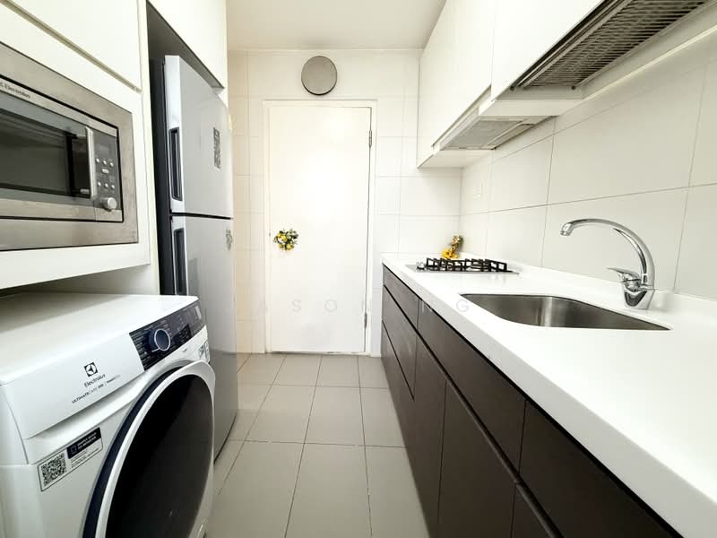 Skies Miltonia, 23 Miltonia Close, 2 Bedrooms, 743 sqft, Condominium For Rent, by Jason Ng, 24611905 - PropertyGuru.com.sg
