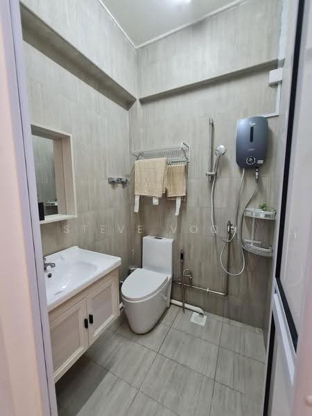 9 Telok Blangah Crescent, 9 Telok Blangah Crescent, Harbourfront / Telok Blangah, Room Rental, 120 sqft, HDB Flat For Rent, by Steve Voon, 24612108 - Bathroom - PropertyGuru.com.sg