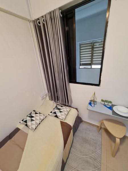 9 Telok Blangah Crescent, 9 Telok Blangah Crescent, Harbourfront / Telok Blangah, Room Rental, 120 sqft, HDB Flat For Rent, by Steve Voon, 24612108 - Bedroom - PropertyGuru.com.sg