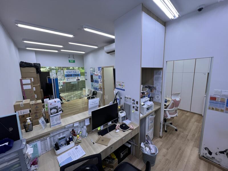 Hougang Central Clinic, Salon, Spa, laundry, Service, Hair, Nail