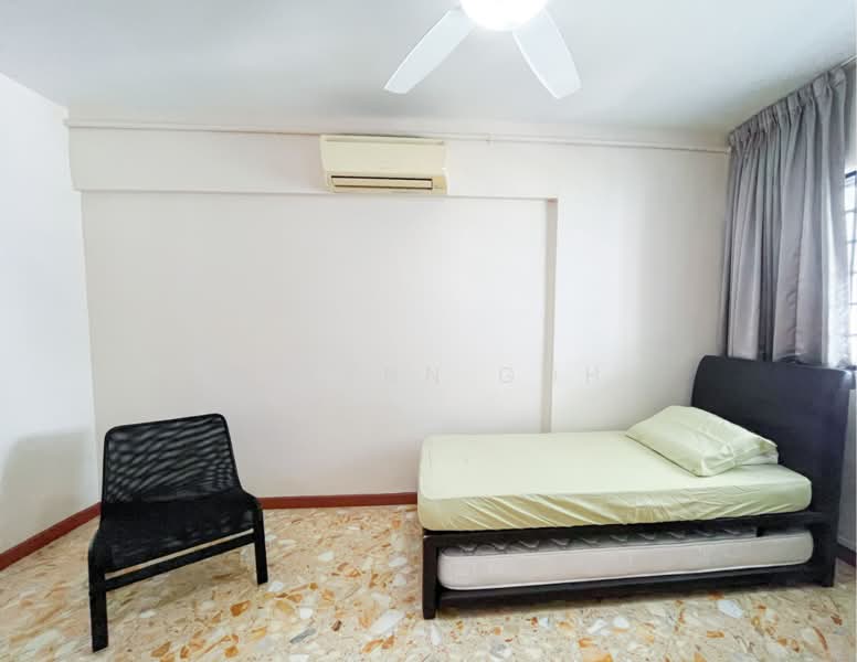270 Tampines Street 21, 270 Tampines Street 21, Room Rental, 120 sqft, HDB Flat For Rent, by Julynn Goh, 24612621 - Common Room 2 - PropertyGuru.com.sg
