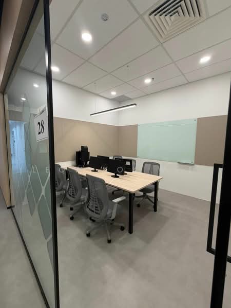 Fitted office / lab / demo showcase @ Ubi 4 mins walk to mrt station, Ubi, 5,200 sqft, Light Industrial (B1) For Rent, by Leow Kok Wee, 24613109 - CommercialGuru.com.sg