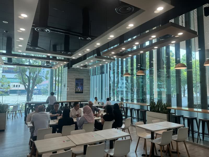 Fitted office / lab / demo showcase @ Ubi 4 mins walk to mrt station, Ubi, 5,200 sqft, Light Industrial (B1) For Rent, by Leow Kok Wee, 24613109 - CommercialGuru.com.sg