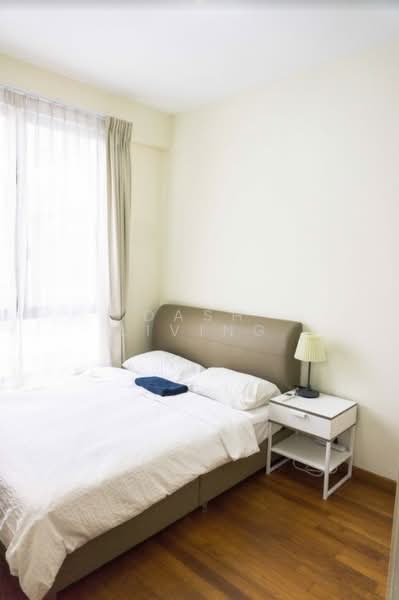 For Rent - The Estrella