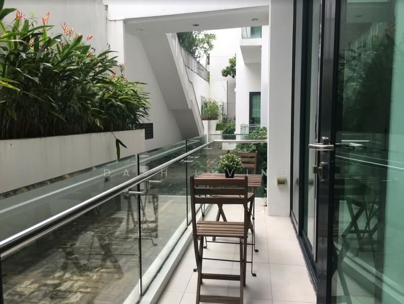 The Estrella, 342 PASIR PANJANG ROAD, 3 Bedrooms, 1,222 sqft, Condominium For Rent, by Dash Living, 24613262 - PropertyGuru.com.sg