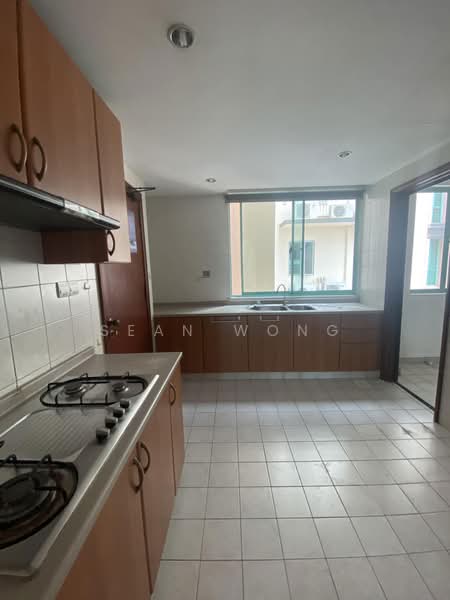 Hazel Park Condo, 27 Hazel Park Terrace, 3 Bedrooms, 1,335 sqft, Condominium For Rent, by Sean Wong, 24613803 - PropertyGuru.com.sg