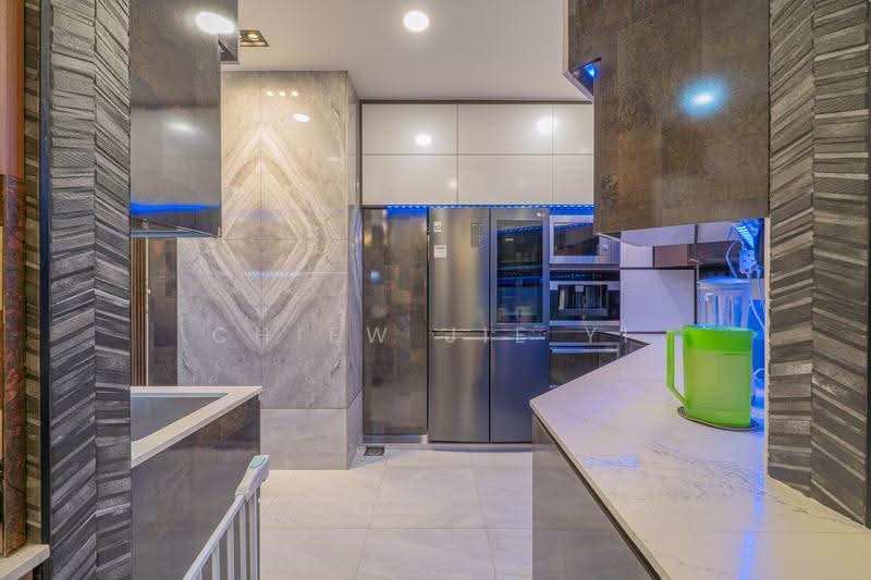 The Petals, Hillview Avenue, Dairy Farm / Bukit Panjang / Choa Chu Kang, 3 Bedrooms, 1,593 sqft, Condominium For Sale, by Chiew Jie Yi, 24614608 - Kitchen - PropertyGuru.com.sg