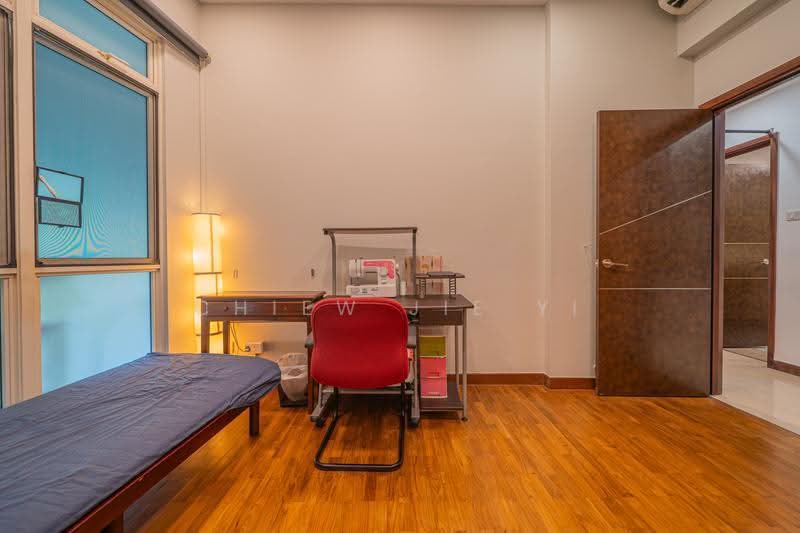 The Petals, Hillview Avenue, Dairy Farm / Bukit Panjang / Choa Chu Kang, 3 Bedrooms, 1,593 sqft, Condominium For Sale, by Chiew Jie Yi, 24614608 - Study - PropertyGuru.com.sg