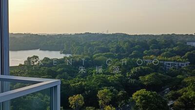 For Sale - Thomson Grand