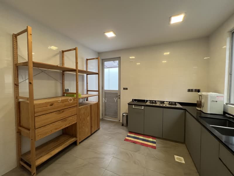 Serangoon Garden Estate, Chartwell Drive, 3 Bedrooms, 2,798 sqft, Corner Terrace For Rent, by Johnny Chia, 24616872 - PropertyGuru.com.sg
