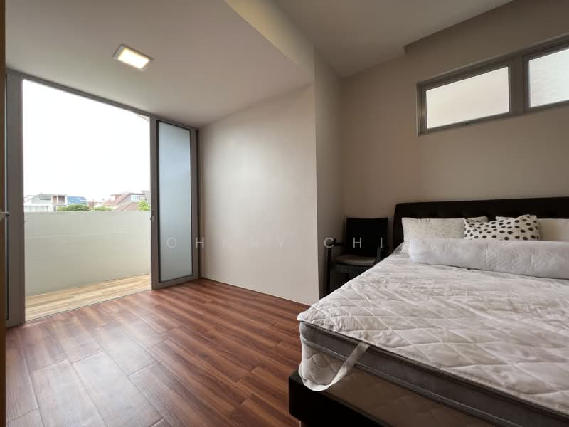 Serangoon Garden Estate, Chartwell Drive, 3 Bedrooms, 2,798 sqft, Corner Terrace For Rent, by Johnny Chia, 24616872 - PropertyGuru.com.sg