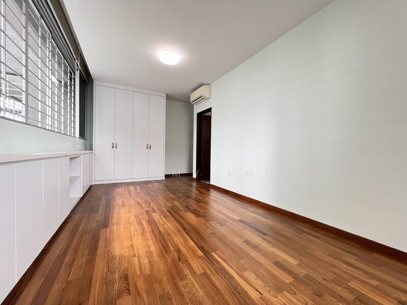 For Rent - Elizabeth Tower