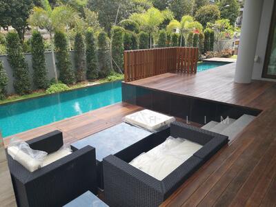 For Rent - Bungalow at lornie road for rent