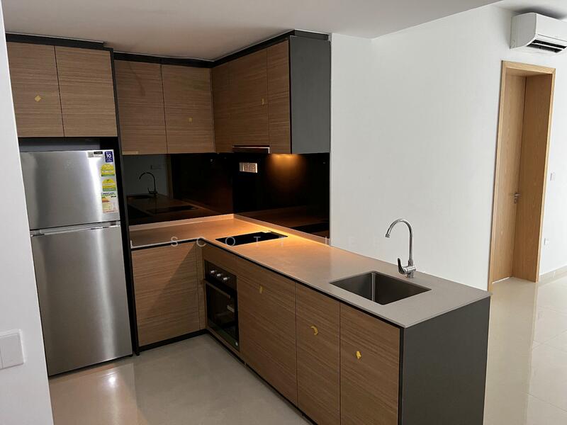 Midwood, 8 Hillview Rise, 2 Bedrooms, 698 sqft, Condominium For Rent, by Scott Lee, 24618918 - PropertyGuru.com.sg