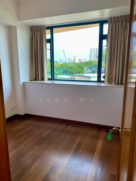 For Sale - Thomson 800