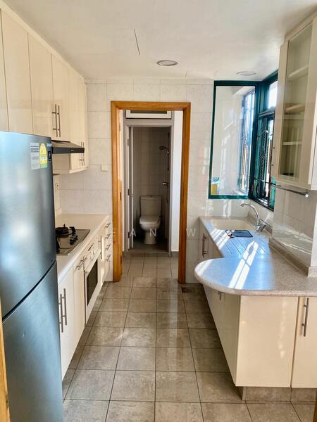 For Sale - Thomson 800