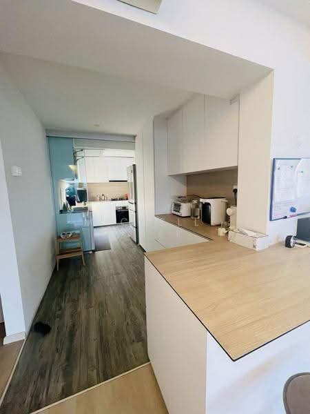 1 Queen's Road, 1 Queen's Road, Tanglin / Holland / Bukit Timah, 3 Bedrooms, 1,324 sqft, HDB Flat For Rent, by Michelle Kuek, 24619361 - PropertyGuru.com.sg