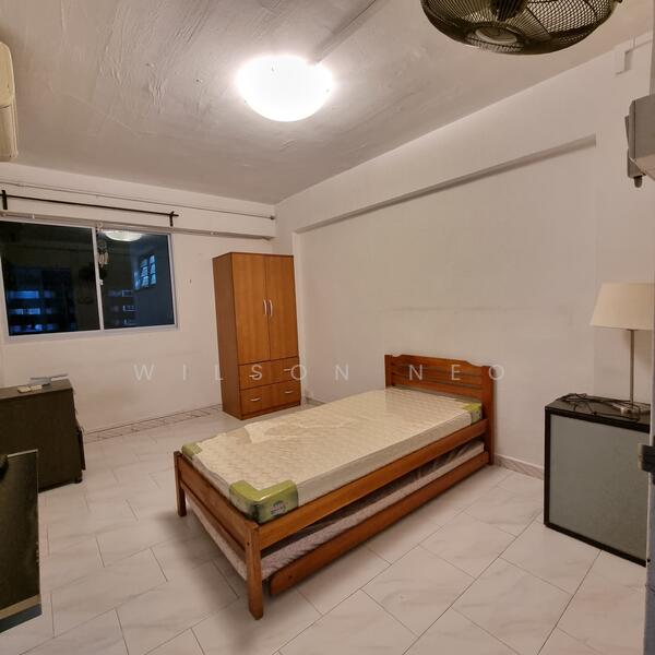For Rent - 329 Bukit Batok Street 33