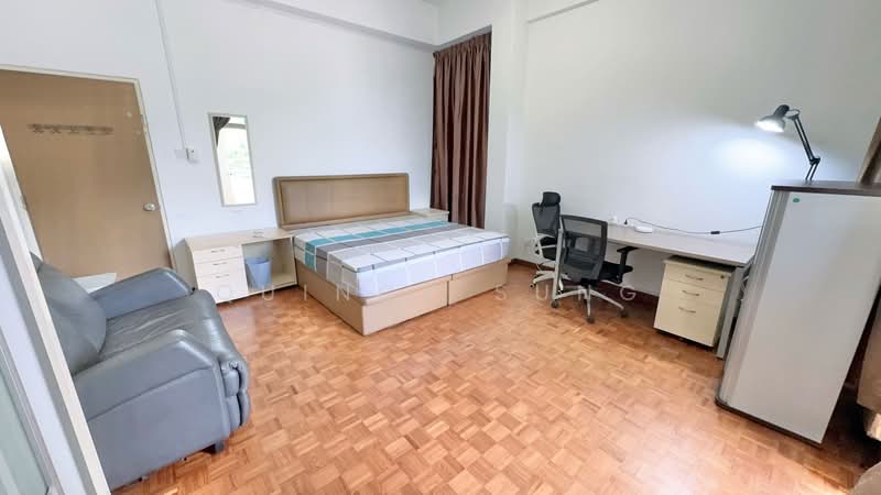 Sing Lian Building, Changi Road, Room Rental, 300 sqft, Walk-up Apartment For Rent, by Quincy Sung, 24621106 - PropertyGuru.com.sg