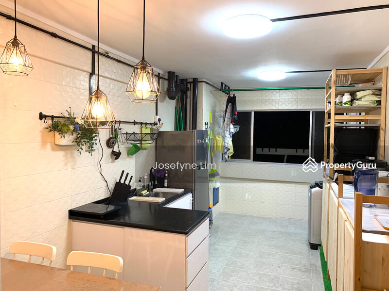 For Rent - 402 Hougang Avenue 10