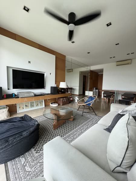 Hillview Regency, 26 Bukit Batok East Avenue 2, 2 Bedrooms, 969 sqft, Condominium For Rent, by Alicia Chan, 24622549 - PropertyGuru.com.sg