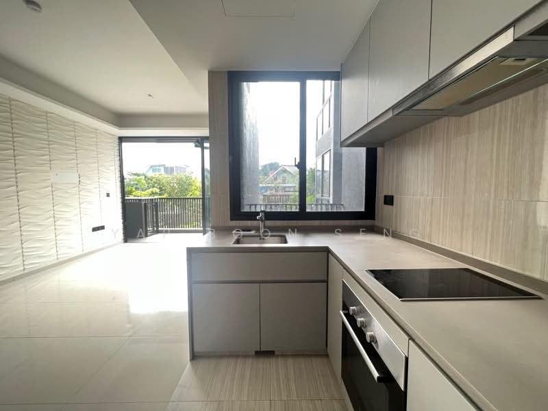 Kandis Residence Condominium For Sale at S$ 1,080,000 | PropertyGuru Singapore