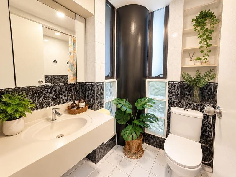 The Tanamera, 1 Tanah Merah Kechil Road, Bedok / Upper East Coast, Room Rental, 204 sqft, Condominium For Rent, by Carmen Ho, 24623151 - Bathroom - PropertyGuru.com.sg