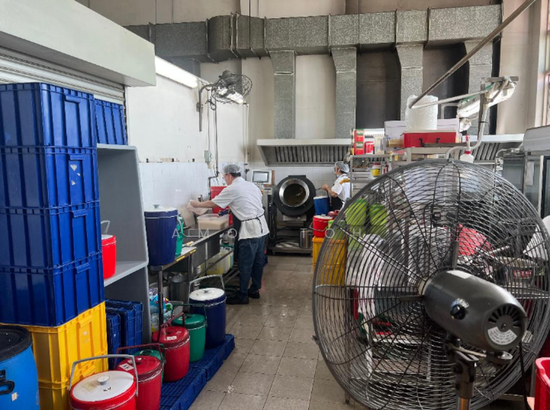 CT Foodchain, 200 Pandan Loop, 600 sqft, Factory / Workshop (B2) For Rent, by Amos Toh, 24624617 - CommercialGuru.com.sg
