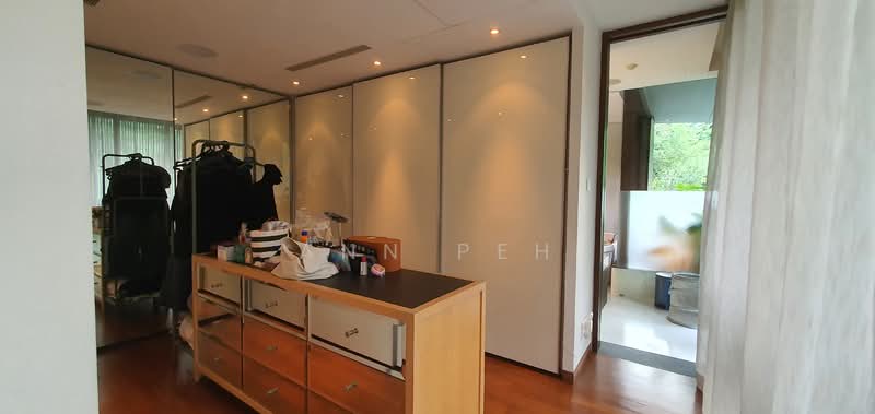 Near RGPS Beautiful Bungalow 2sty with basement, , 6 Bedrooms, 7,200 sqft, Bungalow House For Sale, by Ann Peh, 24625004 - PropertyGuru.com.sg