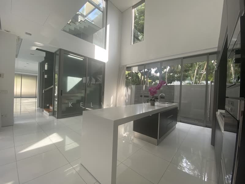 摩登房子靠近南阳小学 Modern Bungalow near Nanyang Primary School, , 5 Bedrooms, 7,400 sqft, Bungalow House For Rent, by Kelvin Nye, 24625721 - PropertyGuru.com.sg