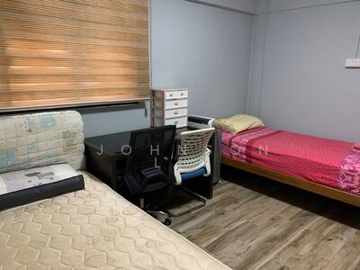 For Rent - 304 Clementi Avenue 4