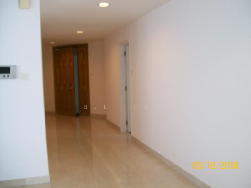 For Rent - Royal Palm Mansions