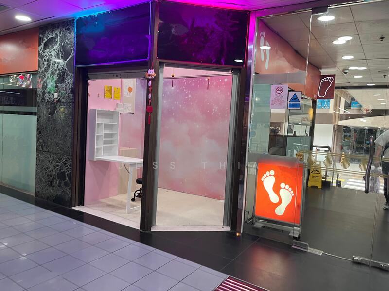 Orchard Towers, 400 Orchard Road, 60 sqft, Other Retail For Rent, by Jess Thia, 24628861 - CommercialGuru.com.sg