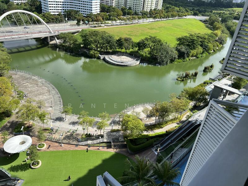 Watertown Condominium For Sale at S$ 2,500,000 | PropertyGuru Singapore