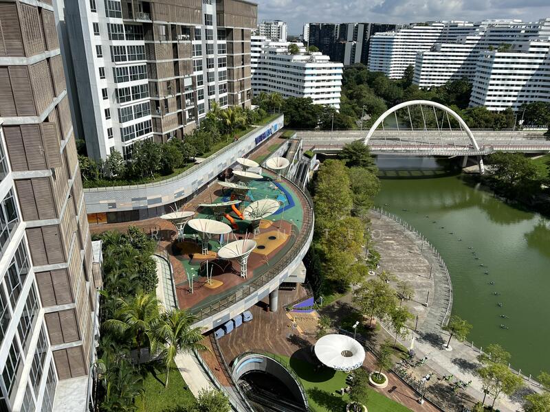 Watertown Condominium For Sale at S$ 2,500,000 | PropertyGuru Singapore