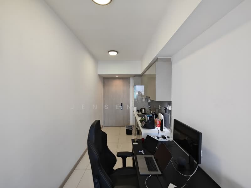 J Gateway, 2 Gateway Drive, 1 Bedroom, 506 sqft, Condominium For Rent, by Jensen Lee, 24631047 - PropertyGuru.com.sg