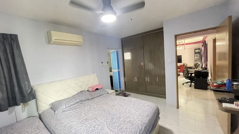184B Rivervale Crescent, 184B Rivervale Crescent, 3 Bedrooms, 1,184 sqft, HDB Flat For Rent, by Sk Mani, 24631156 - PropertyGuru.com.sg