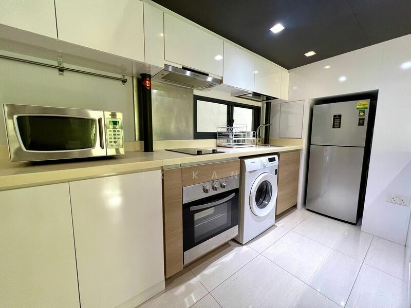 Boathouse Residences, 33 Upper Serangoon View, 2 Bedrooms, 915 sqft, Condominium For Rent, by JX Kang, 24632424 - PropertyGuru.com.sg