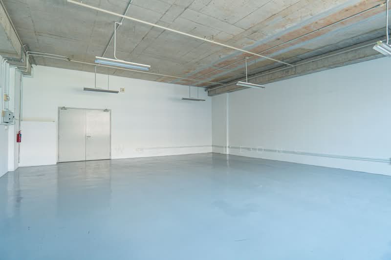 Pioneer Junction, 3 Soon Lee Street, 1,163 sqft, Factory / Workshop (B2) For Rent, by Howgene Leong, 24632497 - CommercialGuru.com.sg
