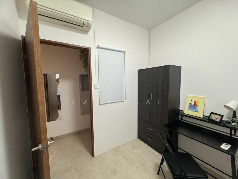 For Rent - Simsville