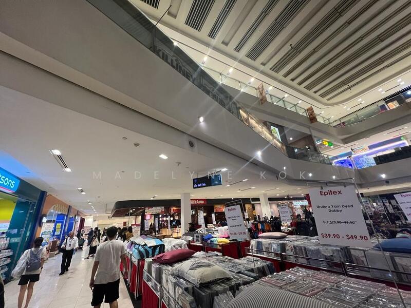 Sembawang Shopping Centre, 604 Sembawang Road, 764 sqft, Food