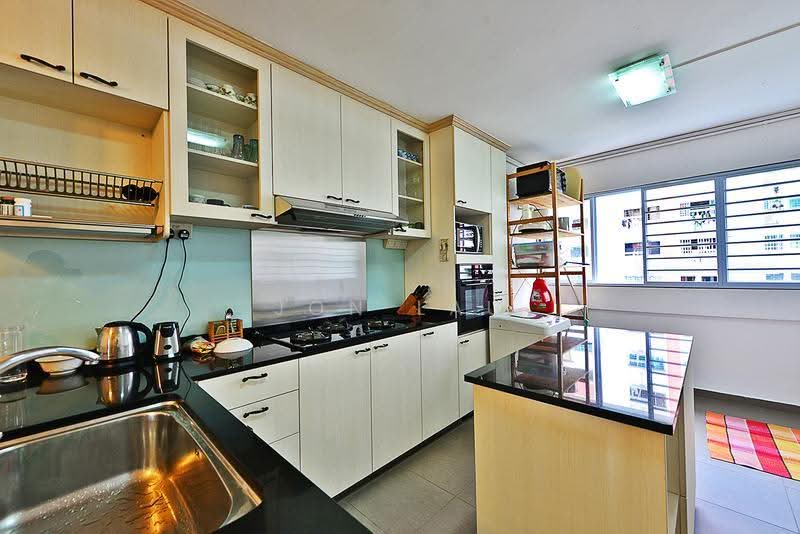 229 Serangoon Avenue 4, 229 Serangoon Avenue 4, Hougang / Punggol / Sengkang, 2 Bedrooms, 980 sqft, HDB Flat For Rent, by Jon Lau, 24633372 - PropertyGuru.com.sg