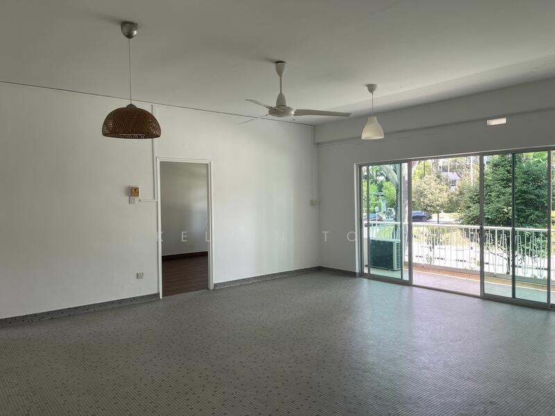 Rainbow Mansions, 122 128B, Grange Road, 3 Bedrooms, 1500 sqft, Walk