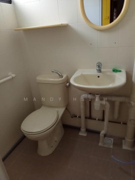 418 Bedok North Avenue 2, 418 Bedok North Avenue 2, 2 Bedrooms, 672 sqft, HDB Flat For Rent, by Mandy Hsieh, 24633754 - PropertyGuru.com.sg
