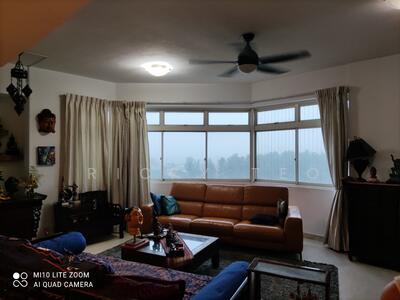 For Rent - The Waterside