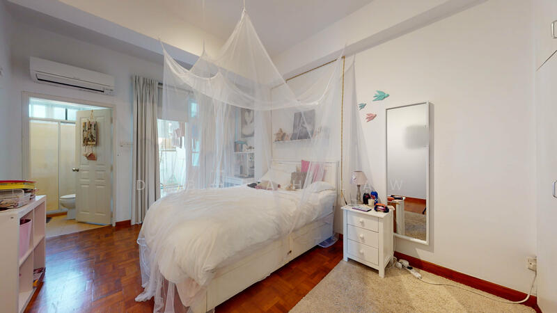 Elegant Bukit Timah Semi- D with pool 4 + helpers, Jalan Pandan, 4 Bedrooms, 3,300 sqft, Semi-Detached House For Rent, by Deborah Law, 24634579 - Ground floor Guest Room - PropertyGuru.com.sg